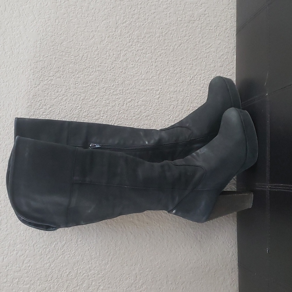 Steve Madden Rackey platform boots black